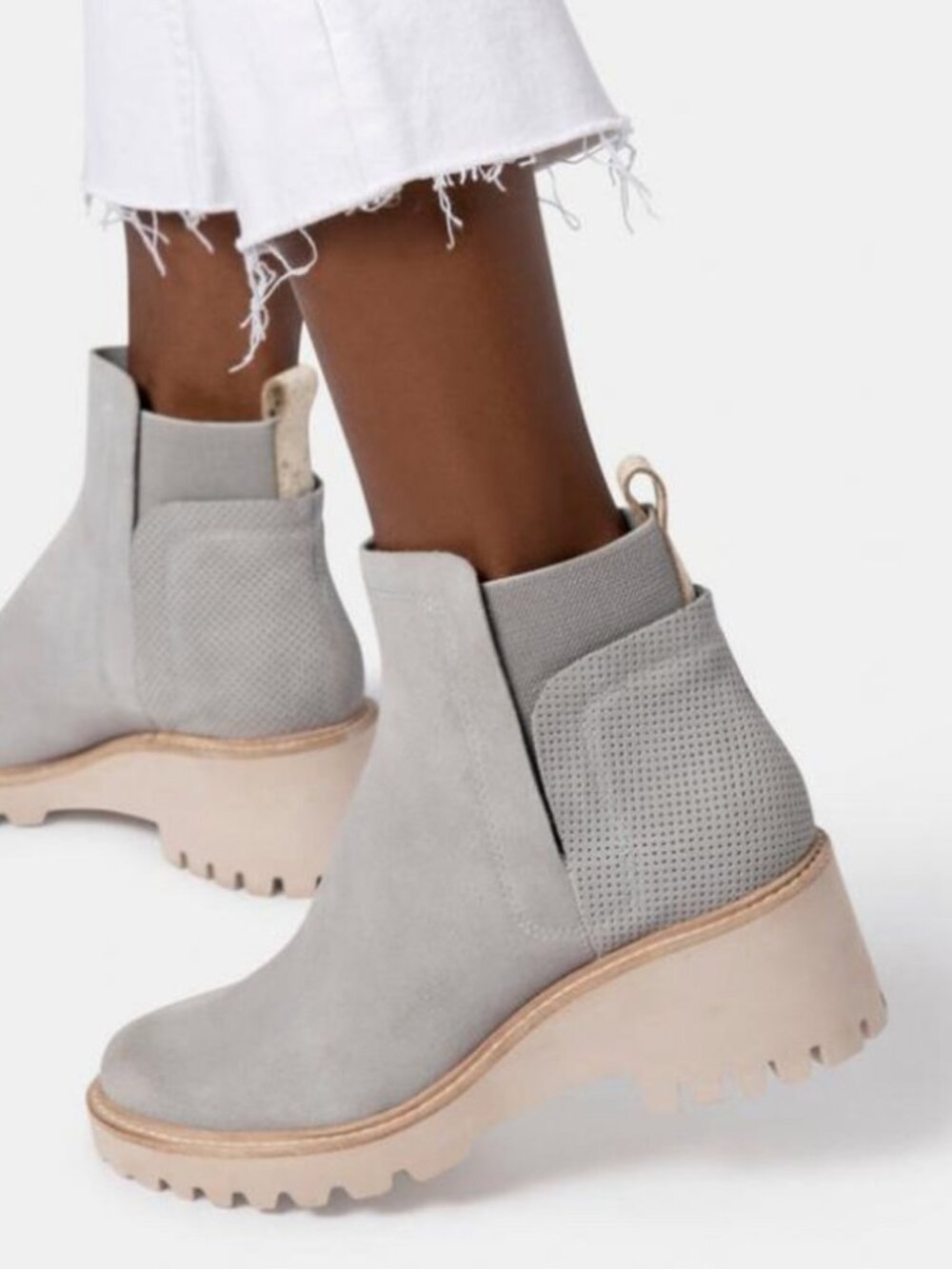 Dolce Vita Rielle Women's Huey Booties Grey Suede Brand new Dolce Vita Size 8
